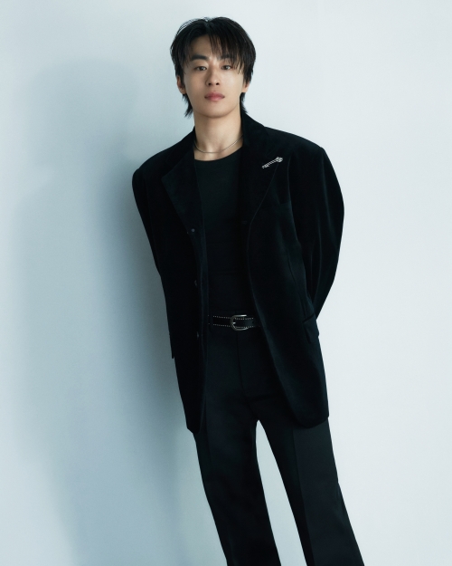 상업영화로는 처음으로 정통 멜로 장르에 도전한 배우 구교환은 “장르물에서 비현실적인 캐릭터를 연기하면서 생긴 멜로에 대한 갈증을 작품을 통해 해소했다”고 말했다.  쇼박스 제공