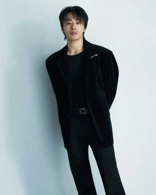 상업영화로는 처음으로 정통 멜로 장르에 도전한 배우 구교환은 “장르물에서 비현실적인 캐릭터를 연기하면서 생긴 멜로에 대한 갈증을 작품을 통해 해소했다”고 말했다.  쇼박스 제공