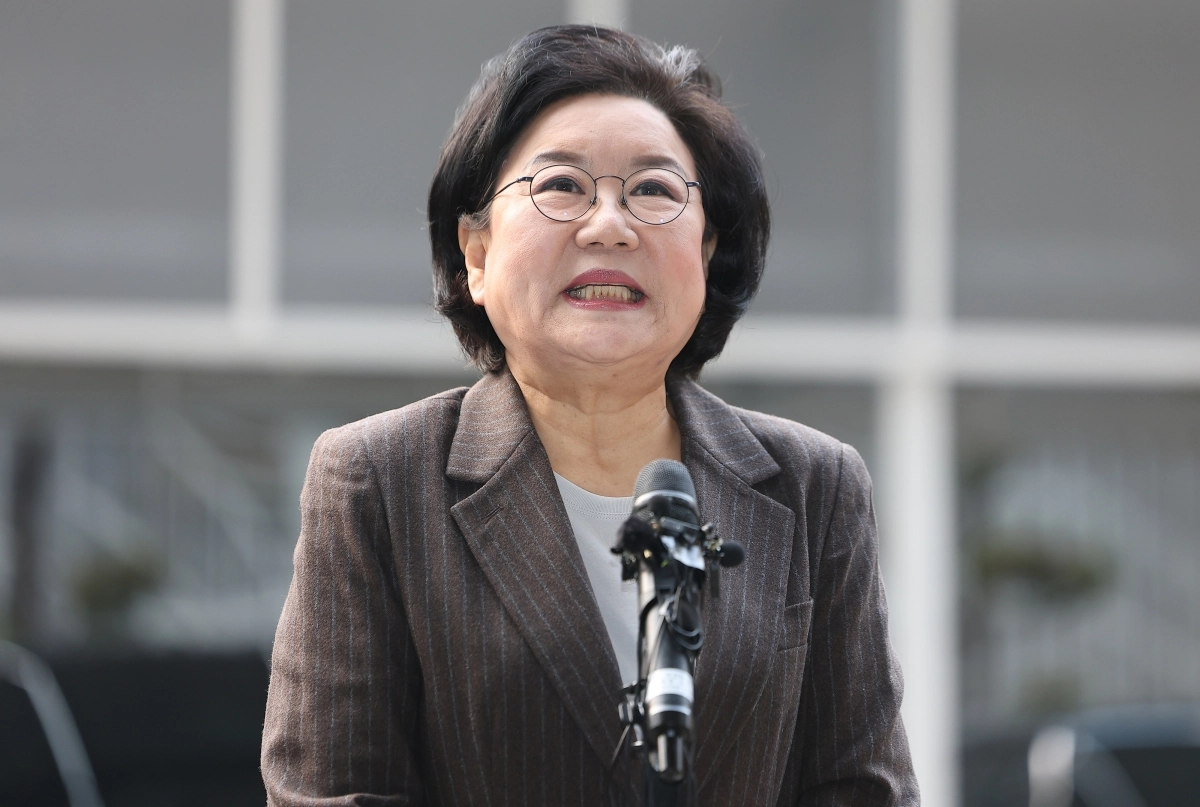 이혜훈 기획예산처 장관 후보자가 29일 서울 중구 예금보험공사에 마련된 인사청문회 준비 사무실로 들어서며 입장을 밝히고 있다. 2025.12.29 연합뉴스