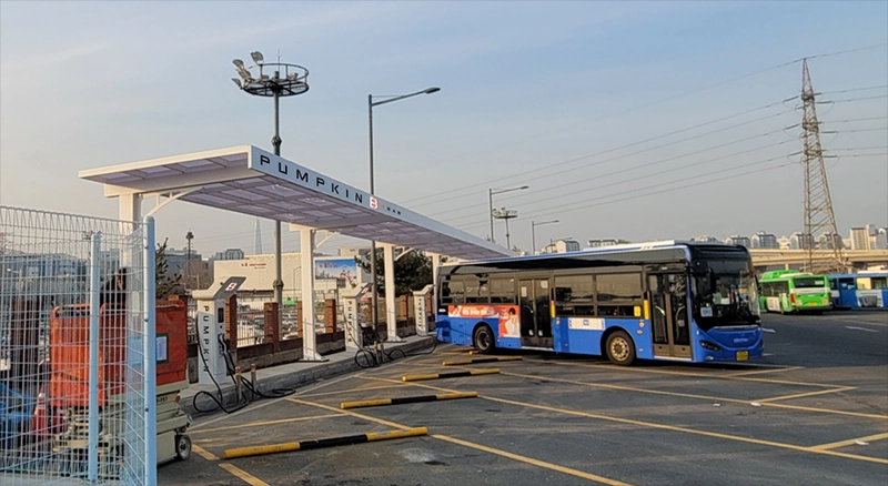 서울시 공영차고지 내 펌프킨 eBAB 충전서비스 제공 사례. 펌프킨 제공