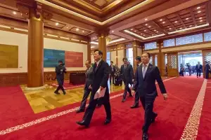 李 공격적 확장에… 우향우 野 위기감