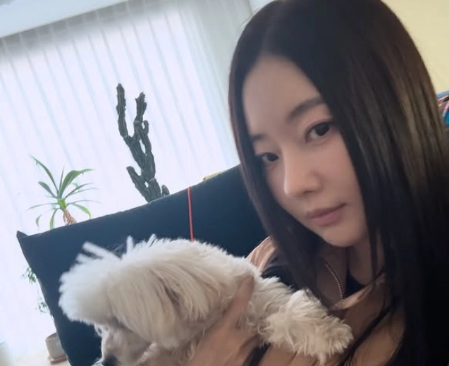 배우 김사랑. 인스타그램 캡처