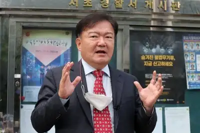 민경욱 “尹은 3년 내내 안 보냈는데…” 이 대통령 연하장 공개