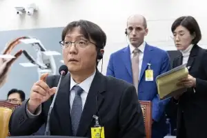 정부 전방위 압박에… 쿠팡 “국정원, 강에서 증거 건지라 요구”