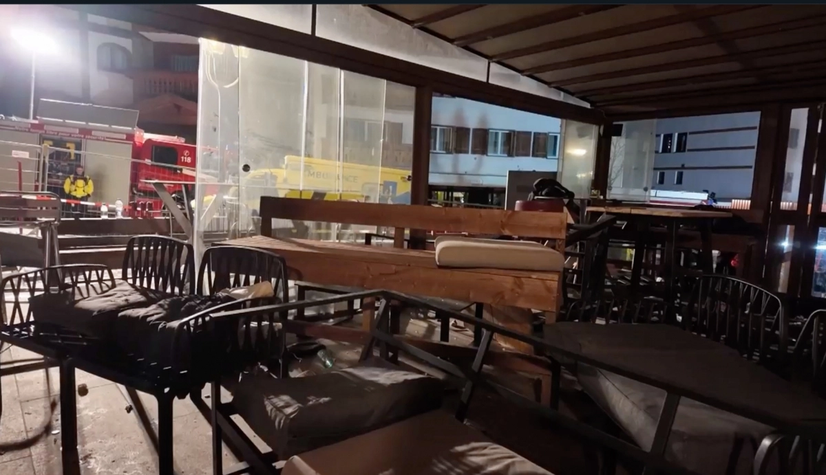 1일(현지시간) 스위스 알프스 산맥의 크랑 몽타나에서 새해 축하 행사 도중 화재가 발생해 사상자가 발생한 건물 내부 모습. 2026.1.1 발레주 경찰 제공 AP 연합뉴스