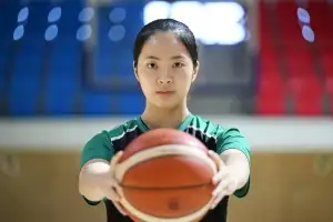“감독님 방목형 조련에 쑥쑥 커… 리그 4강 이상 찍어야죠”[스포츠 라운지]