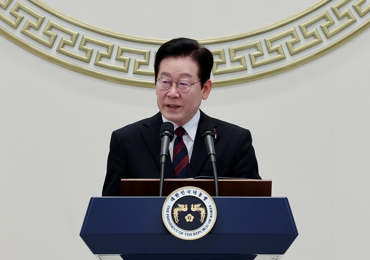 신년 인사말하는 이재명 대통령