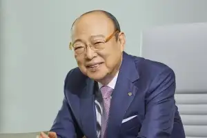 김승연 한화 회장 “‘마스가’로 방산·조선 국가대표로 성장…더 큰 책임·역할”