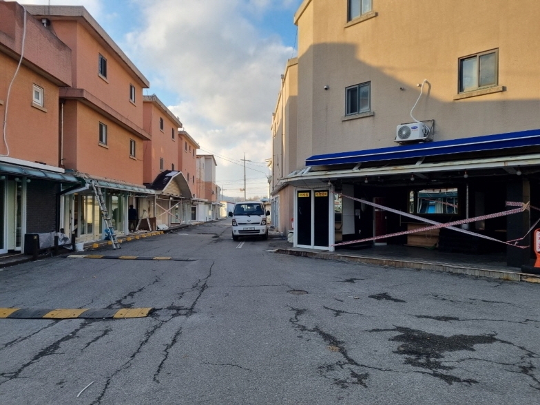 파주시가 불법행위에 강경 대응하면서 썰렁해진 파주 성매매집결지 모습. 파주시 제공