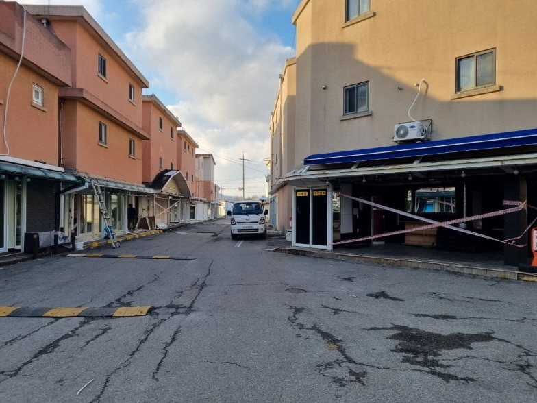 파주시가 불법행위에 강경 대응하면서 썰렁해진 파주 성매매집결지 모습. 파주시 제공