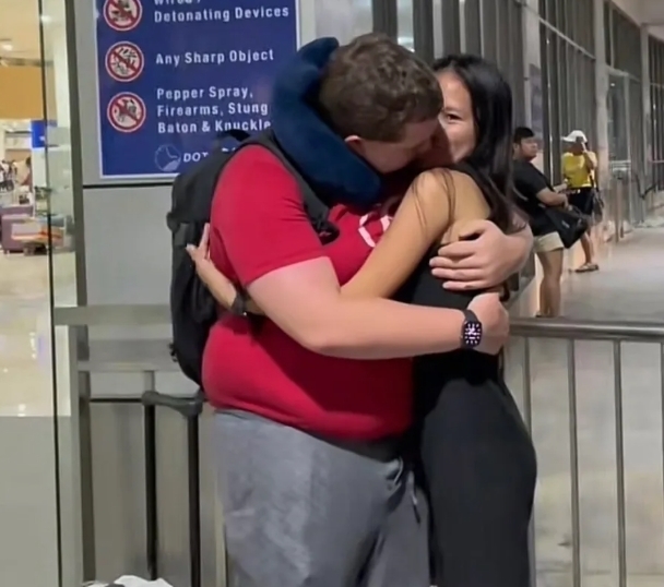 필리핀 출신 여성 린(24)은 한 온라인 데이팅 앱을 통해 알게 된 미국인 남성 브렛(25)과 결혼 후 위장결혼 의혹이 불거지자 이에 대해 해명했다. 더선 자료사진