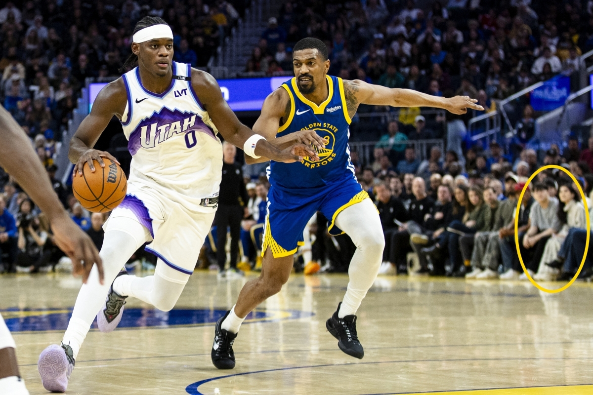 3일(현지시간) 미국 캘리포니아주 샌프란시스코 체이스센터에서 열린 골든스테이트 워리어스와 유타 재즈의 NBA 경기에서 유타 재즈 포워드 테일러 헨드릭스가 골든스테이트 워리어스의 가드 디앤서니 멜튼을 제치고 있다. 화면 오른쪽 이부진 호텔신라 사장이 아들 임동현군과 함께 경기를 관람하는 모습이 포착되기도 했다. 2026.1.3. 로이터 연합뉴스