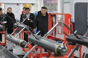 北, 한중회담 앞두고 무력시위… 마두로 체포에 위기감 표출도