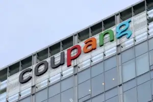 못 갚으면 판매대금부터 회수한 쿠팡…금감원, ‘고금리 대출’ 검사 전환 검토