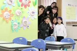 “여기가 우리 교실이야” 초등학교 신입생 예비소집