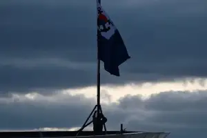 변함없이 이어지는 임무