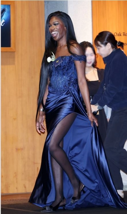 시상식 참석한 카니