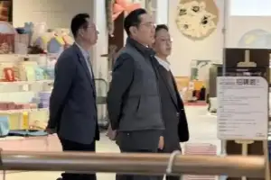중국 쇼핑몰에 뜬 회장님