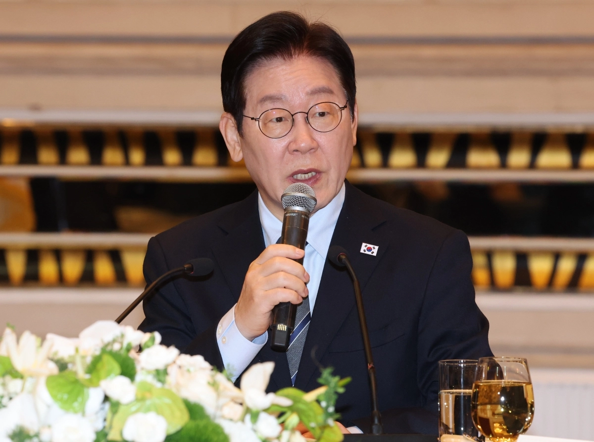 답변하는 이재명 대통령