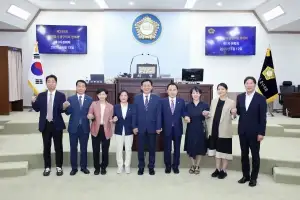 서울 중구의회, “주민과 함께 만든 2025년…올해도 초심 잃지 않고 신뢰받는 의정 결실 맺을 것” 각오