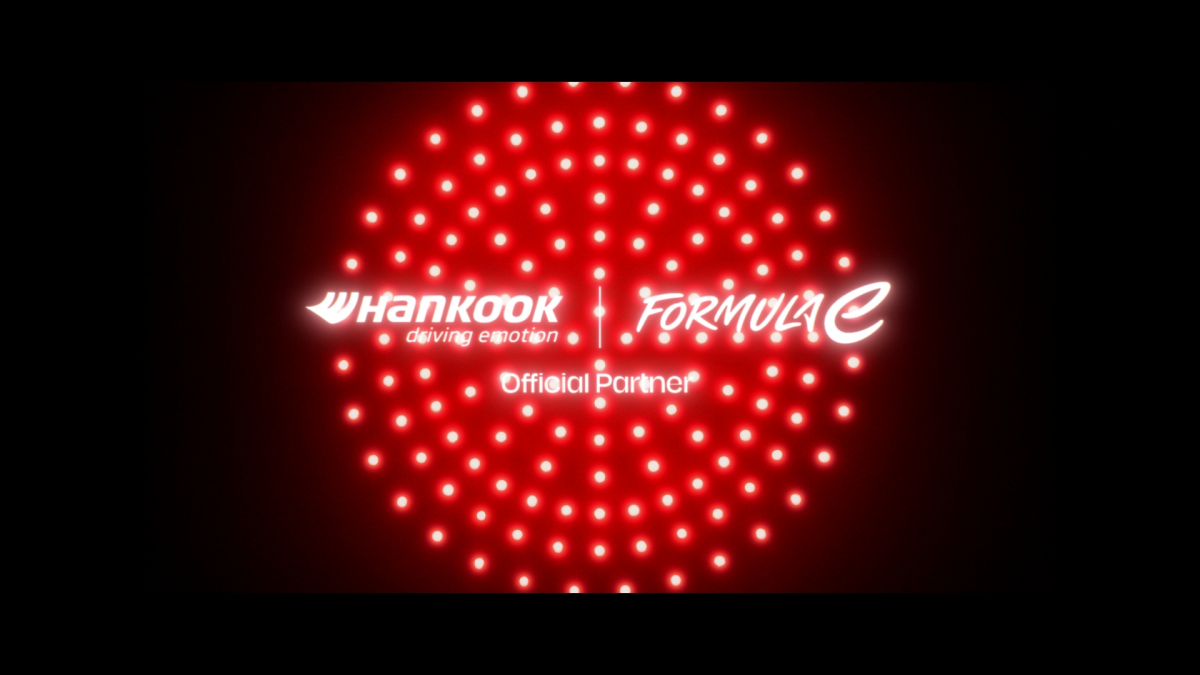 한국타이어 ‘Formula E Campaign: Tech’ 캠페인 대표컷