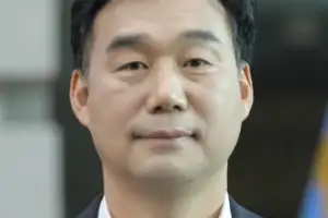 윤종영 경기도의원, 개 식용 종식 대비 전업 지원 현황 살펴