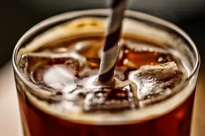 점심에 ‘아아’ 마시려 했는데…“세균·대장균 초과 적발” 무슨 일?