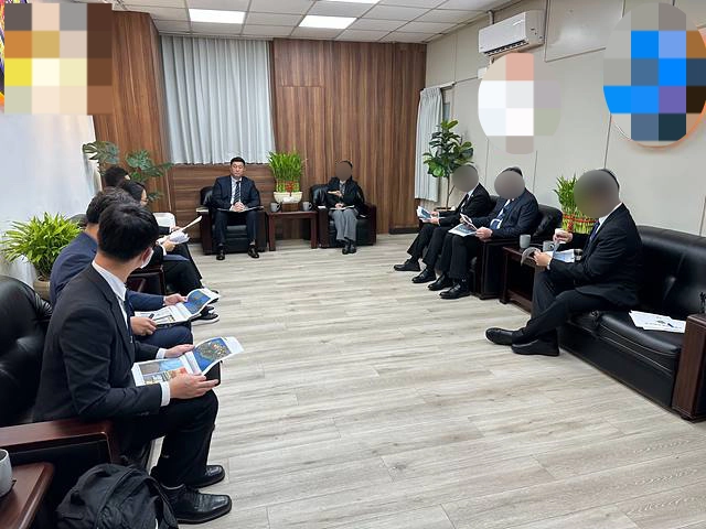 지난해 12월말 대만의 한 수사기관에서 제주지방해양경찰청과 대만 수사기관이 대화를 나누고 있다. 제주지방해양경찰청 제공