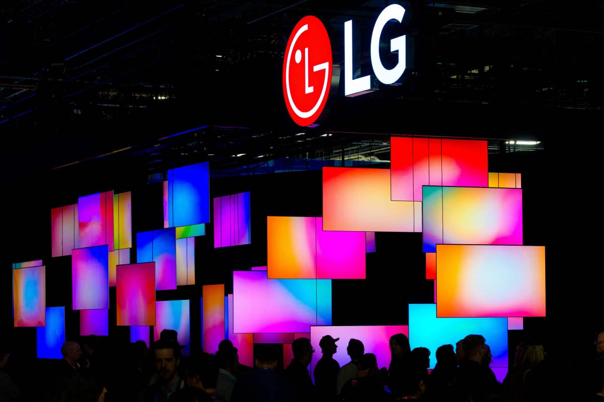 ‘인 튠 모뉴먼트’로 관람객 맞는 LG전자 전시관