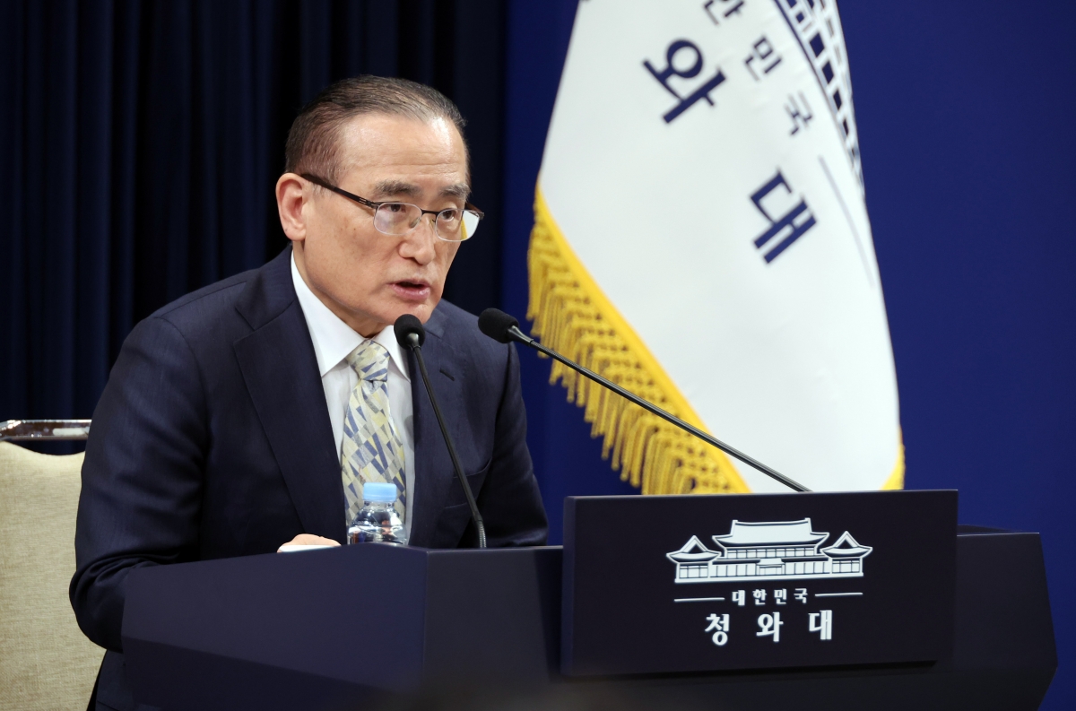 방일 일정 설명하는 안보실장