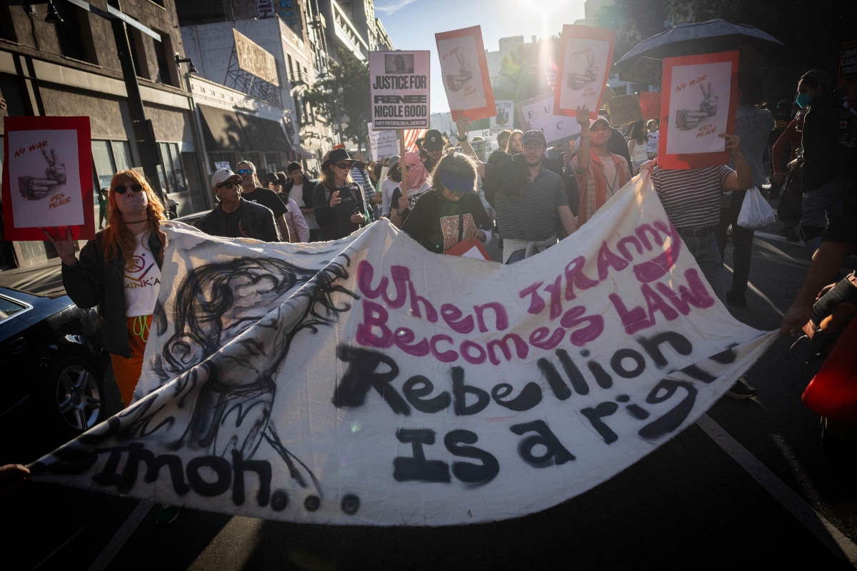 이민당국에 성난 LA 시민들 거리로