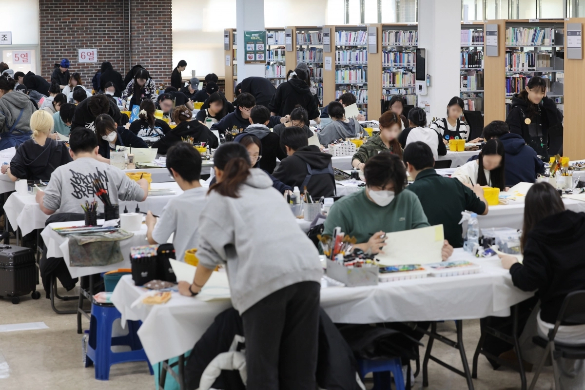 “마지막까지 최선을”… 수험생들 대학 실기 시험