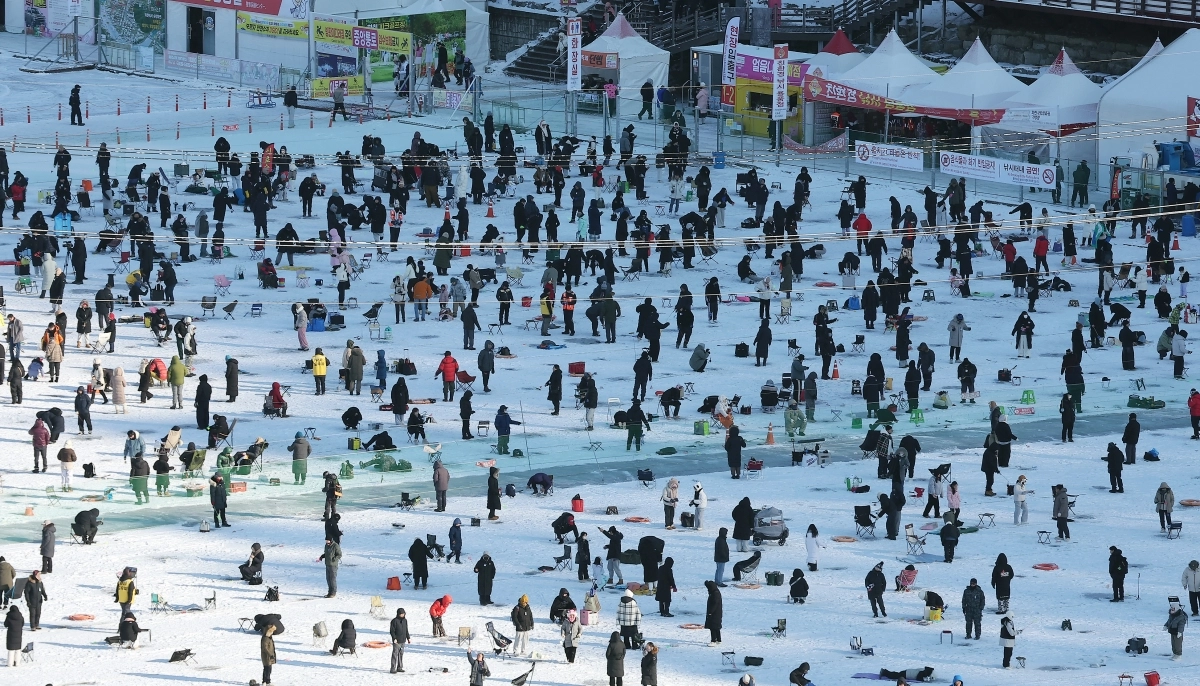화천산천어축제 새달 1일까지