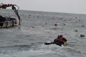 태안서 양식장 관리선이 전복…70대 심정지