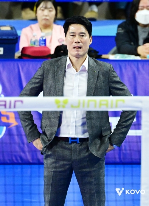 강성형 현대건설 감독.  한국배구연맹 제공