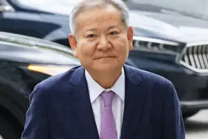 특검, ‘언론사 단전·단수 지시’ 이상민에 징역 15년 구형