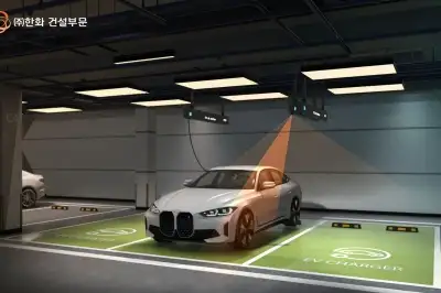 차 3대 동시에 ‘천장형 충전 시스템’ 도입