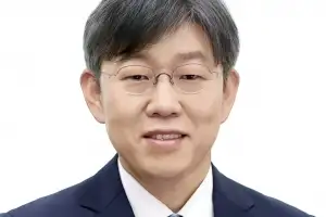 [공직자의 창] ‘기업형 첨단도시’가 떠나는 청년 잡는다