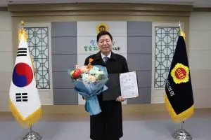 김정희 전남도의회 교육위원장, ‘매니페스토 약속대상’ 최우수상 수상