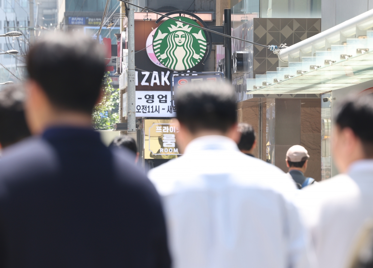 서울 시내 한 스타벅스 매장의 모습. 2025.5.12 연합뉴스