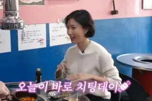 화사, ‘40kg대 몸매’ 만든 식단 공개 “‘이 3가지’ 먹는다”