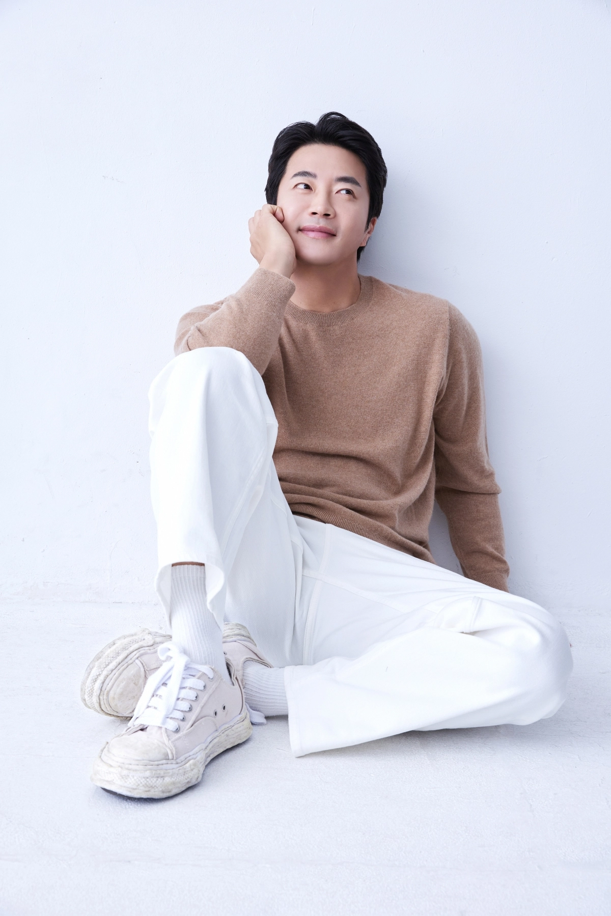 ‘하트맨’에서 코미디 연기를 펼친 권상우는 “극장에서 제 영화를 몰래 봤을 때 관객들이 같이 웃고 있으면 너무 즐겁다”고 말했다. 영화는 ①싱글 파더 승민이 홀로 딸을 키우며 고군분투하는 모습과 ②다시 만난 대학 시절 첫사랑의 마음을 얻기 위해 좌충우돌하는 이야기를 유쾌하게 그린다. 수컴퍼니·롯데엔터테인먼트 제공