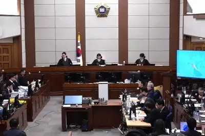 국힘, 尹 구형에 회피 작전… 민주 “역시 썩은 사과였다”