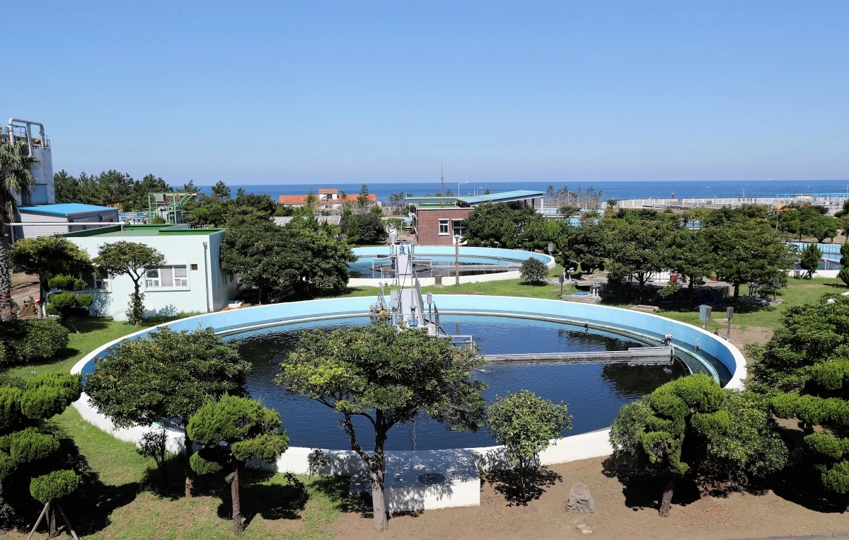 공사 전 지상에 있던 도두하수처리시설의 모습. 제주도 제공