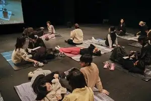 ‘전석 1만원’ 수익 모두 예술가에게…유료 전환한 ‘두산아트랩’ 실험