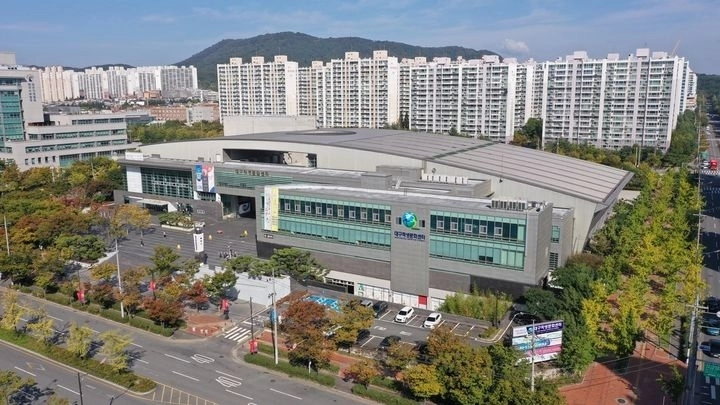 대구학생문화센터 전경