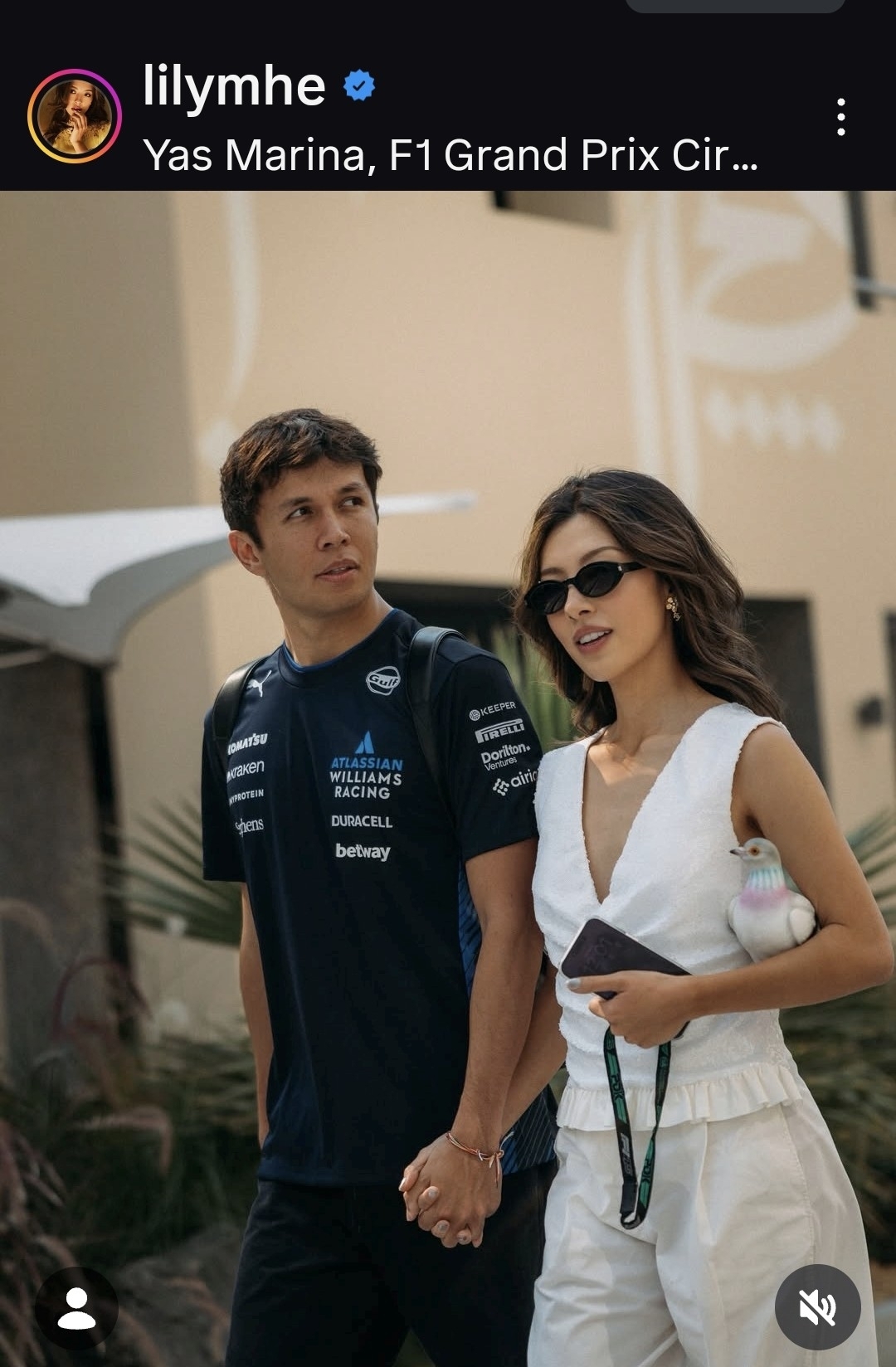 알렉스 알본과 허무니. 허무니 SNS.