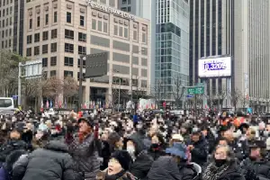 “전광훈 병보석 석방되게 해주옵소서” 6천명 차로 점용