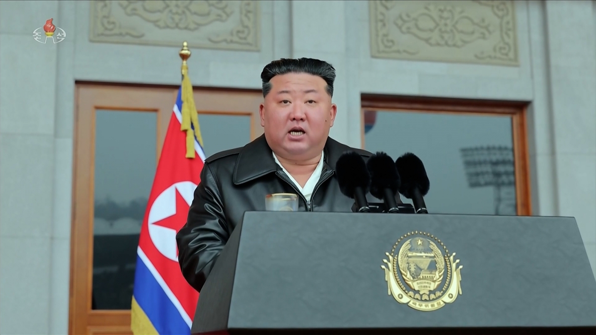 김정은 북한 국무위원장이 지난 16일 평양 김일성경기장에서 열린 사회주의애국청년동맹 창립 80주년 대회에 참석해 기념연설을 했다고 조선중앙TV가 17일 보도했다. 2026.1.17. 연합뉴스