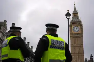 “경찰에 성폭행당했다” 신고한 중국인 유학생, 알고 보니 ‘거짓말’…영국 발칵